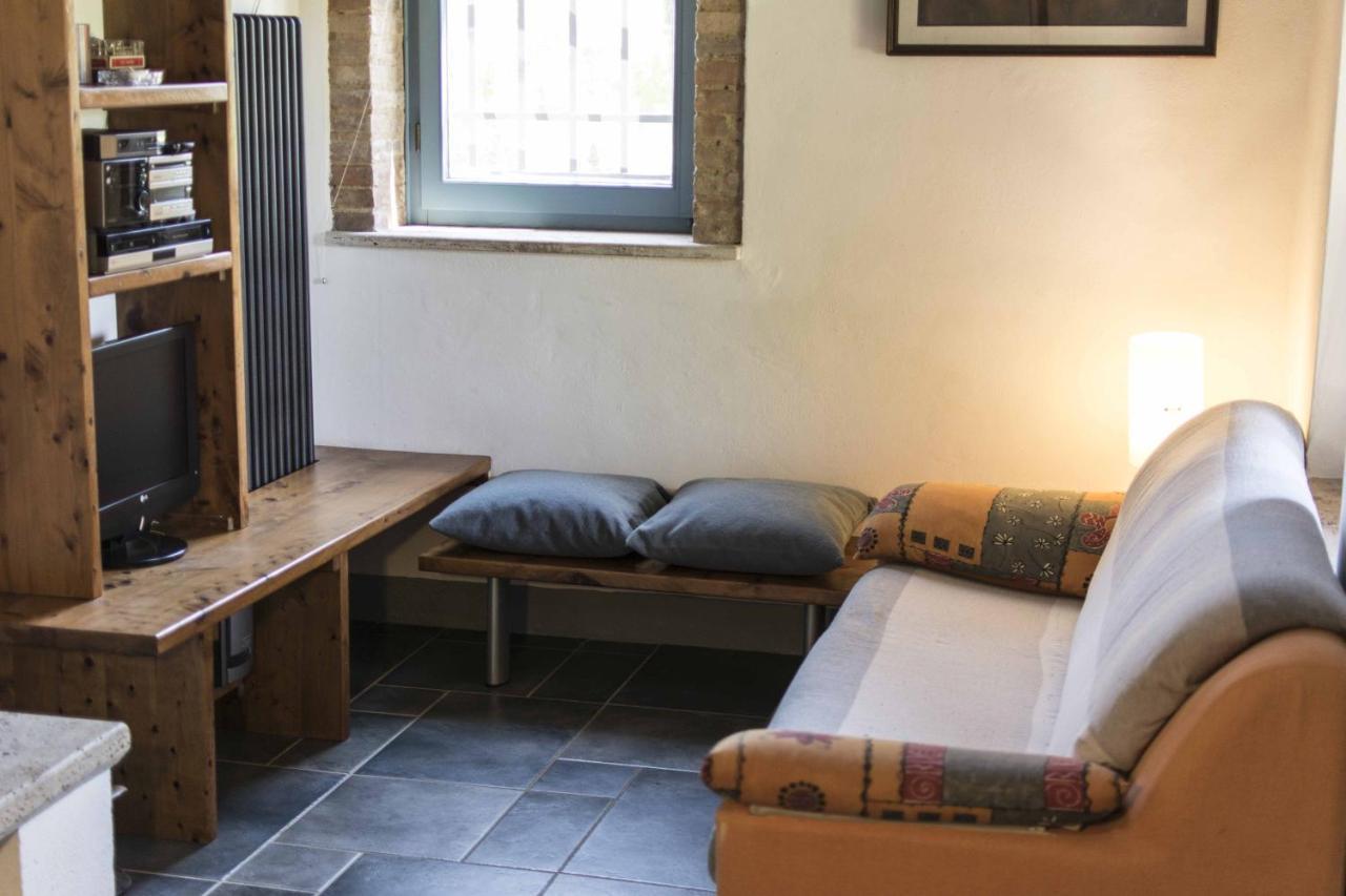 Monteriggioni Suite Zewnętrze zdjęcie